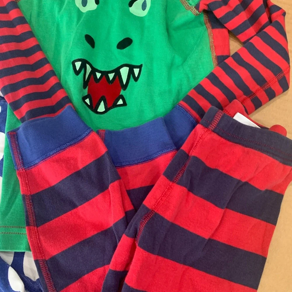Hanna Andersson kids 100 4 Pajamas Set - Blue, Red, Green dragon polka dots